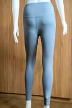Load image into Gallery viewer, Evolution Yoga Pants in Aqua
